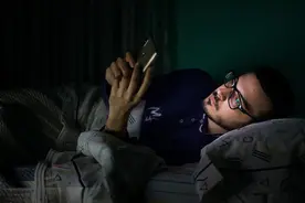 黄色网站为何这么难封禁？难道真的是故意不封，留着给你看的？图片
