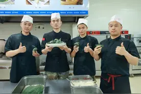 粽叶飘香，来看军营里的端午佳节图片
