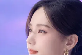 李一桐的嘴巴太适合好好亲了图片