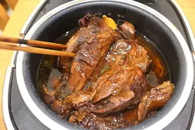 炖牛肉时，切记别放两种调料，很多人都不懂，难怪牛肉又老又柴图片