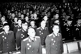 1955年授衔，大将、上将、中将、少将和大校的第一人都是谁？图片