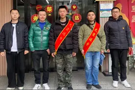 情暖归乡路，戎耀新征程——邛崃市热烈迎接2025年春季退役士兵光荣返乡图片