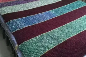 旧毛线改织毛毯图片