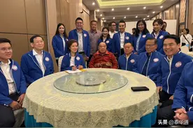 久未露面！泰国前副总理巴逸现身党派活动后与老挝总理会面！图片