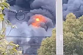 安徽一厂房火灾3名消防员牺牲，当地回应已申请烈士称号，同学：他性格活泼开朗，是独生子图片