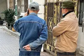 六七十岁男人，鞋子尽量不要穿“皮鞋”和“帆布鞋”，这些更时髦图片