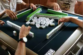 打麻将防守宝典，牢记这三个关键公式，有效降低点炮概率图片