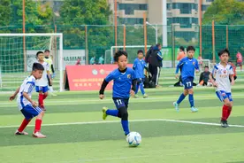 海峡两岸（厦门）青少年足球邀请赛落幕，台湾小学生：还想来踢球图片