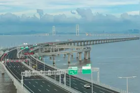 今天，深中通道正式开通！珠海⇋深圳车程缩短至1小时内图片