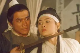 她靠“潘金莲”成名，与“武松”丁海峰有缘无分，今53岁无儿无女图片