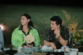 比黄圣依更能忍的人出现了，黄磊对老婆孙莉才是顶级PUA，太狠啦图片