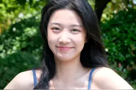 女演员—卢昱晓图片