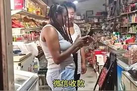 埃塞俄比亚媳妇嫁来中国农村6年，如今身体壮实干农活是一把好手图片