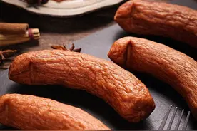 老哈尔滨人告诉你红肠买哪一家？肉质鲜嫩，碳香浓郁，好吃不踩雷图片