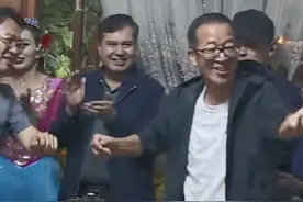 俞敏洪放下新东方的话，会有5万教师没饭吃吗？不会的，根基在图片