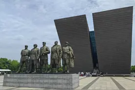 百万雄师过大江图片