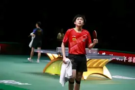一场比赛，输的是孙颖莎，哭的却是王楚钦！图片