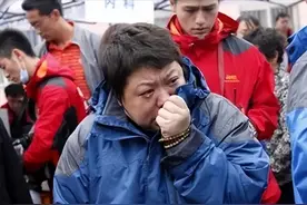 “骗”了我们30年，韩红父亲原来是家喻户晓的他难怪都不敢得罪她图片