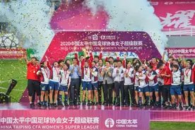 武汉姑娘，五连冠图片