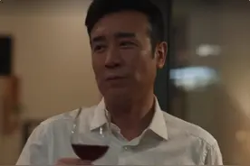 《城中之城》张子枫学霸同学：长了一张郭晓婷的脸，演技惊鸿一瞥图片