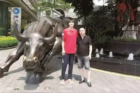厦门45路公交司机项崇源：我儿子是奥运冠军！图片