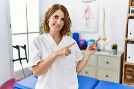 35岁上海女子天天吃西红柿，坚持一年后，体检结果怎么样？图片