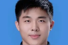 我90后，喜欢健身，更喜欢和外国女人网络聊天，网恋两次都没成功图片
