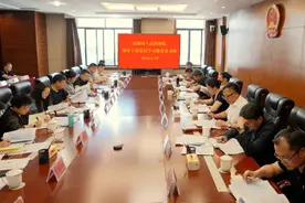 昆明市人民检察院举办领导干部党纪学习教育读书班图片