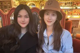 李湘带王诗龄和章泽天聚会，晒两人合影，网友直呼“美颜”太过：奶茶妹妹还是小女生模样图片