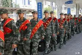 想不到，大学生入伍服满二级上士军衔并不一定符合安排工作条件图片