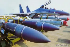 苏30战机，中国总计进口100架，解放军空军，为何退居二线？图片