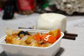 你发现吗？年轻人已经渐渐不点外卖了？店家：4个原因赶走消费者图片