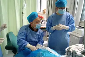 西安交大二附院开展首例妊娠期甲状旁腺腺瘤射频消融治疗图片