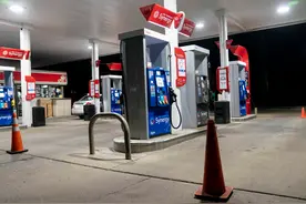 私人加油站不仅便宜，还给免费洗车？内部员工道出实情图片