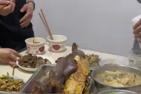 全网疯传的“意大利面30秒”视频：新型发疯，一场年轻人的自救图片