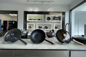 “95后”女生在拼多多卖厨具，用马斯克理念改造生产线，创业一年卖出上亿元图片