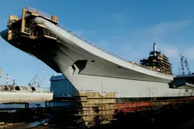 中国005型航母预计2025年下水？10万吨核动力，美媒：颠覆性技术图片
