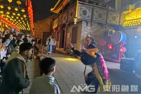 沉浸式夜游安阳古城！流光溢彩古韵浓图片