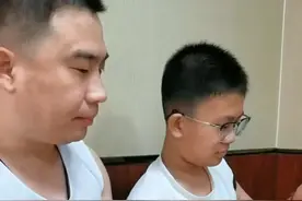 激动！库先生旅游后回河北，整个人充实又可爱，库嫂笑得特别开心图片