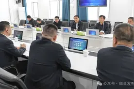 临县：范亮珍在井下一线调研指导安全生产工作图片