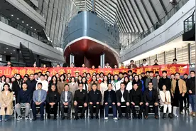 武汉市中山舰博物馆中小学及大专院校志愿者大联盟正式成立图片
