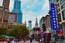 2.98亿，安踏捡漏上海南京路稀缺独栋图片