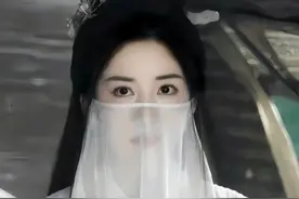凭借《长相思》女版相柳1秒封神，谁说网红脸演不好戏图片