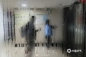 回南天来了！广西网友吐槽：空气都能养鱼了图片