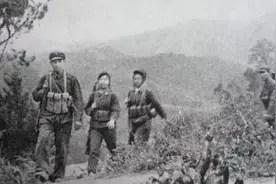 对越还击战，我侦察兵被越南樵夫砍伤，流血过多牺牲图片