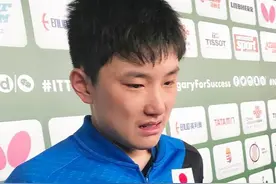 20岁的张本智和跪地抱头痛哭，眼里没有光，他还是国乒劲敌吗？图片