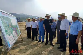 谢卫江赴湖南石化调研并主持召开座谈会图片