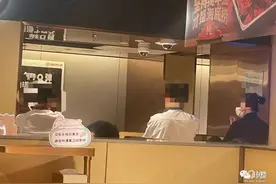 “科目三”突然爆火！有服务员因此月入过万？海底捞回应……网友吵翻图片