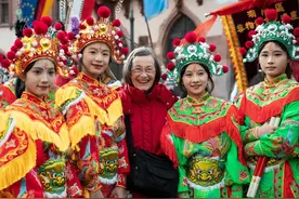 潮阳英歌德国上演 舞出浓浓中国年味图片