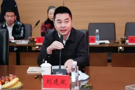 长乐系的钢铁大佬们图片